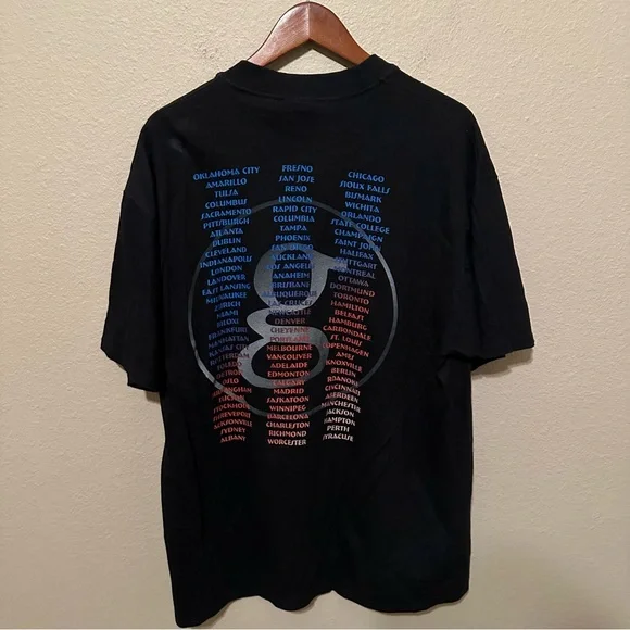 Vintage Garth Brooks Fresh Horses 90s Concert T-Shirt